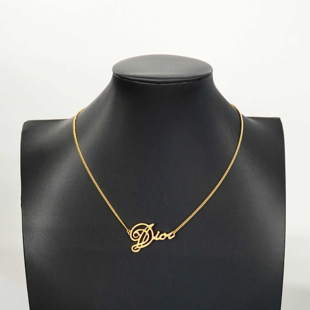 美品　クリスチャンディオール　メッキ　ゴールド　ロゴ　ネックレス　LJ146 美品 クリスチャンディオール メッキ ゴールド ロゴ ネックレス