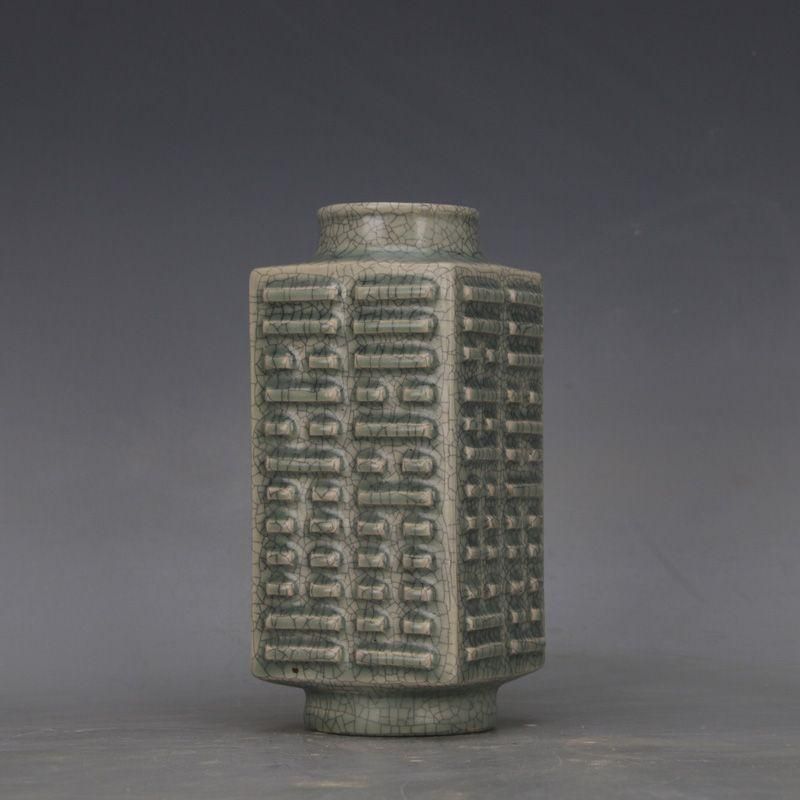 宋汝窯清涼寺青釉八卦紋支釘琮式瓶 景徳鎮 陶磁器 装飾品 現代工芸品美術品 置物 宋汝窯清涼寺青釉八卦紋支釘琮式瓶 景徳鎮 陶磁器 装飾品 現代