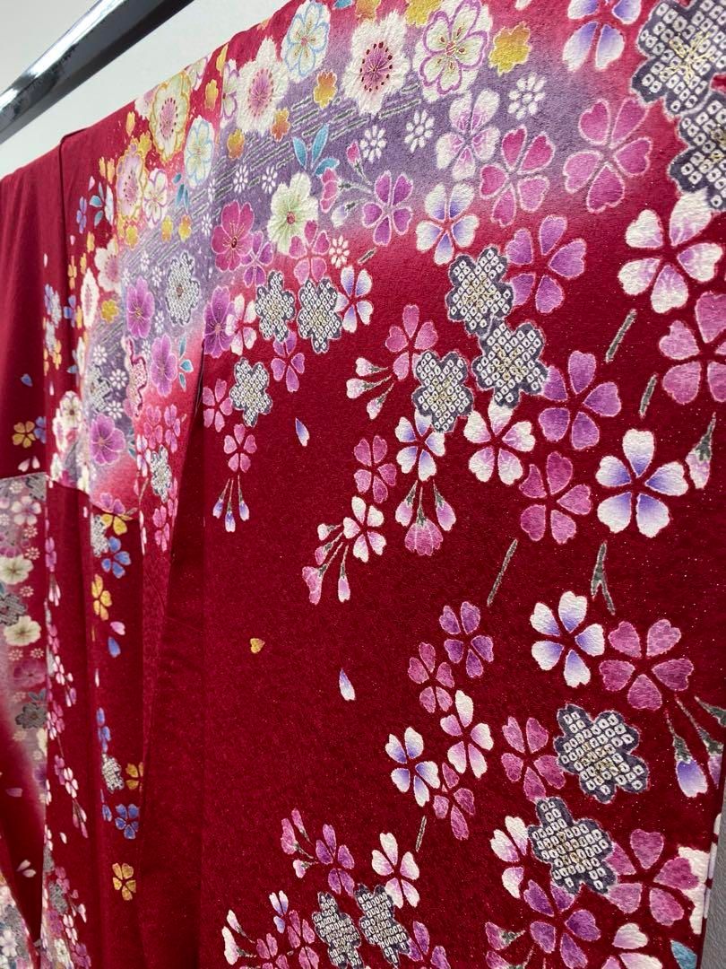 振袖 豪華 銀通し 紋意匠 金彩 桜 絞り加工 身丈154cm 撥水加工済