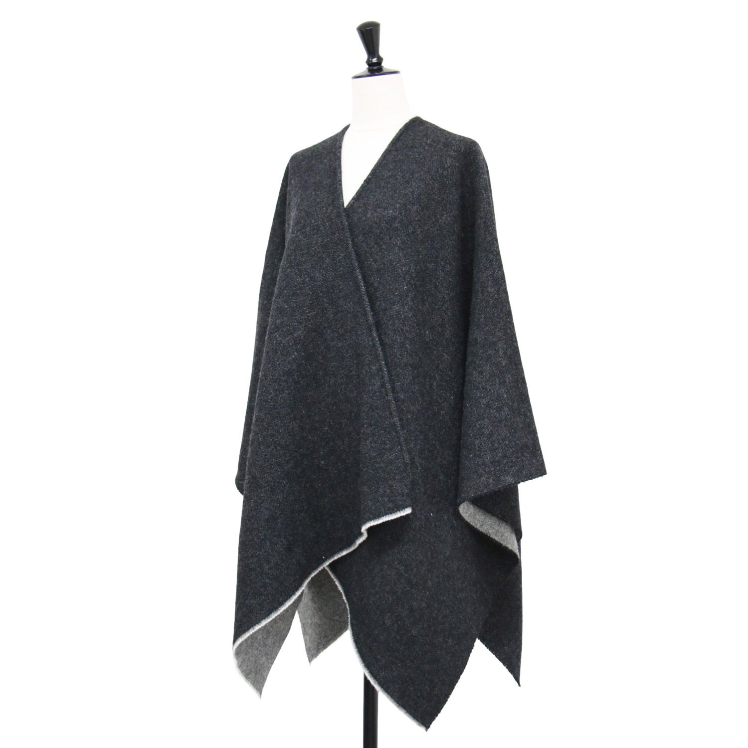 agnes b. アニエスベー ポンチョ ブラック系 黒 サイズ:FREE