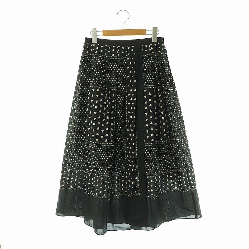 サカイラック sacai luck ハート総柄フレアスカート ラップデザイン  
