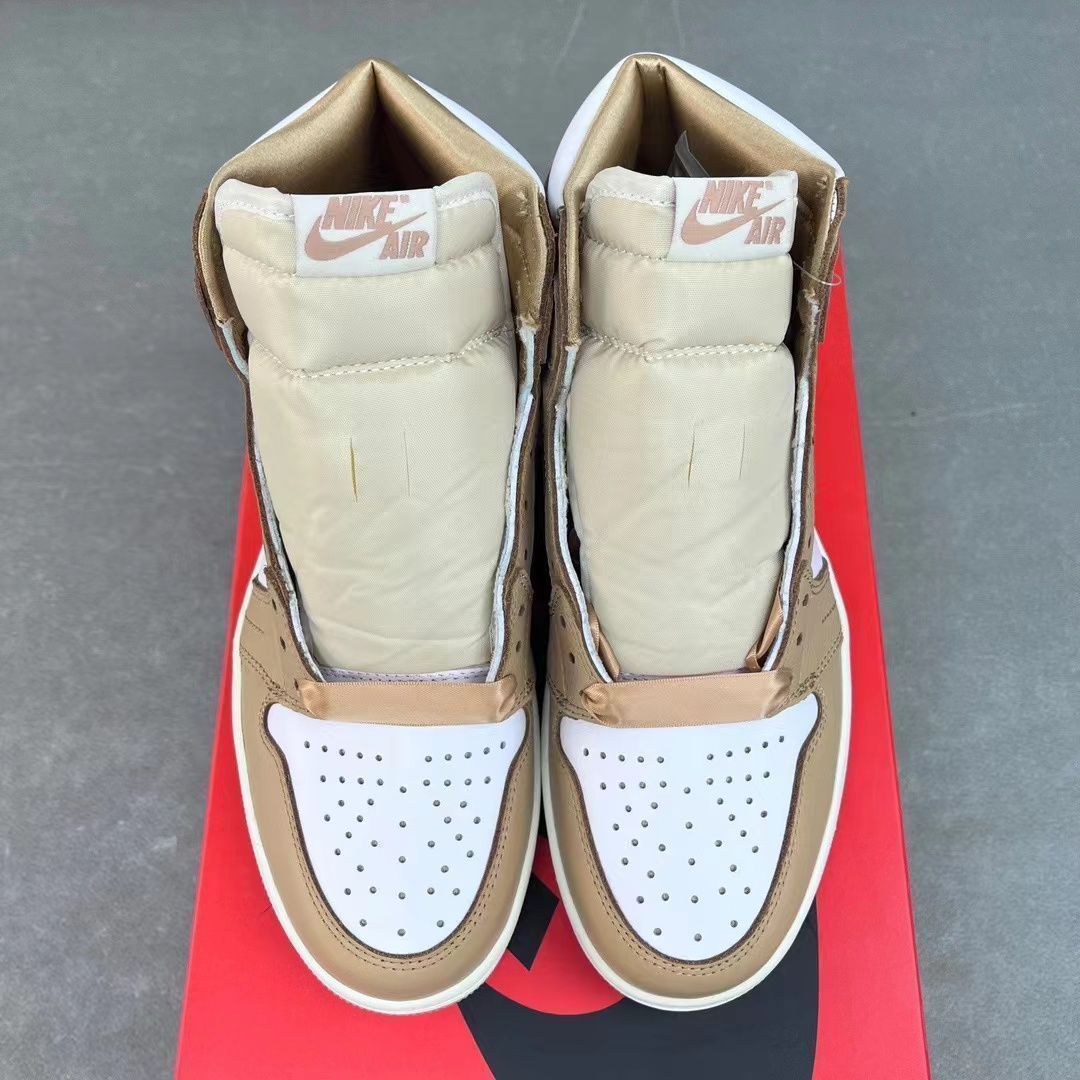 NIKE エアジョーダン 1 レトロハイ OGベージュ FN6622-201 エア ジョーダン 1 NIKE WMNS AIR JORDAN RETRO HI OG ナイキ