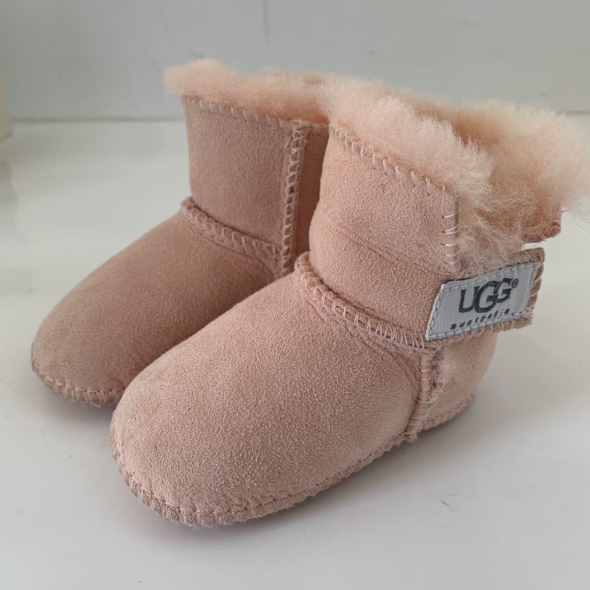 クマさんの顔がかわいいですUGG くま ベビー ムートンブーツ 13.5