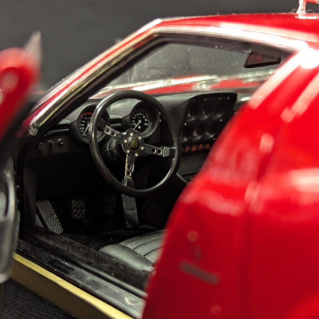 京商 1/18 ランボルギーニ ミウラ P400 SV(Red/Gold) 販売 08317R