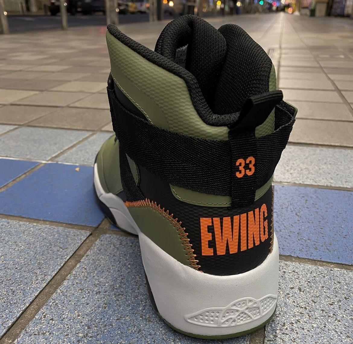 USAモデル EWING ATHLETICS パトリック ユーイング 33 HI 2.0