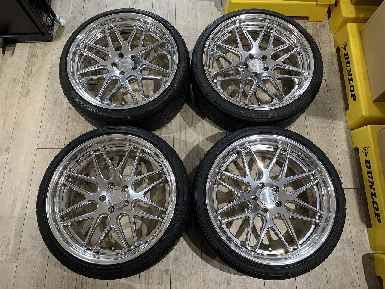 workグノーシスg2 21インチ ニットーNT555