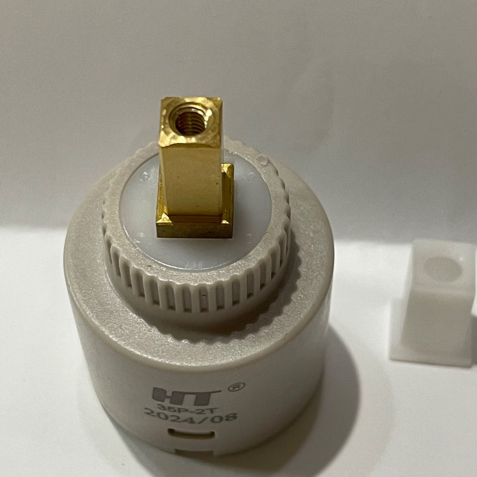 TOTO THYF7RやKVKPZ110S互換 カクダイ192-332水栓対応の通販 by タカギ