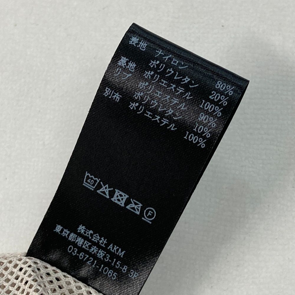 サイズ：6 1PIU1UGUALE3 GOLF  メッシュ裏地付 異素材切替 半袖ジャケット  ベージュ系 [240101481002] ゴルフウェア メンズ ストスト サイズ：6 1PIU1UGUALE3 GOLF メッシュ裏地付 異素材切替 半袖