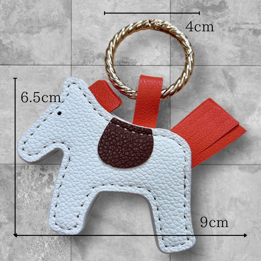 SNSで大人気】 強力マグネット ホース型 馬 ハットクリップ