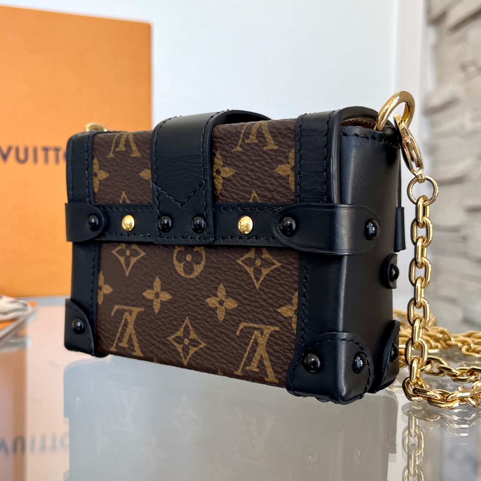 インターネットショッピングにて LOUIS VUITTON ルイ ヴィトン