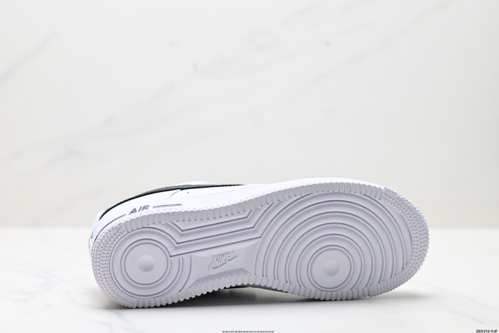 原型紙による正統ロートップエアフォースモデル