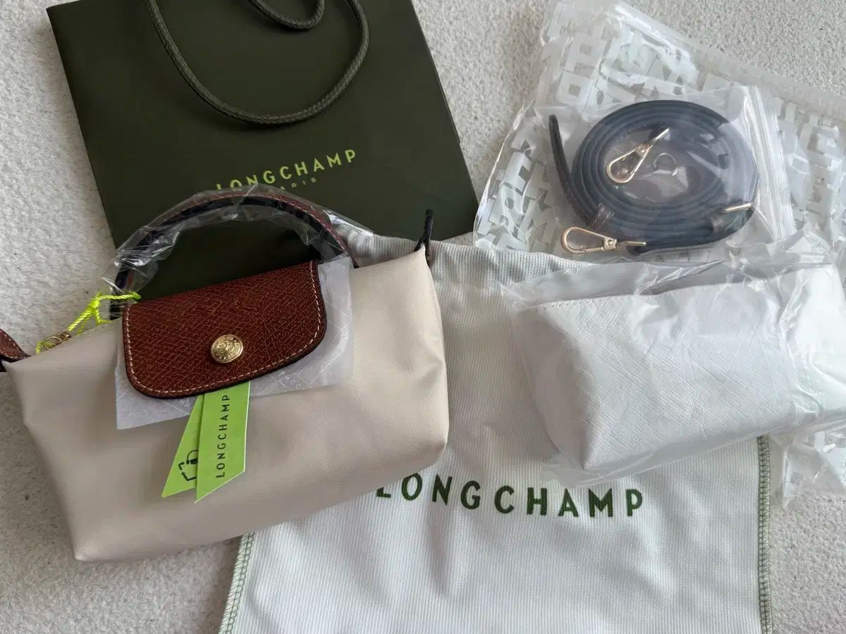 出荷なし Longchamp ロンシャン または ル プリアージュ ミニ ＋ インナーバッグ ストラップ 含む