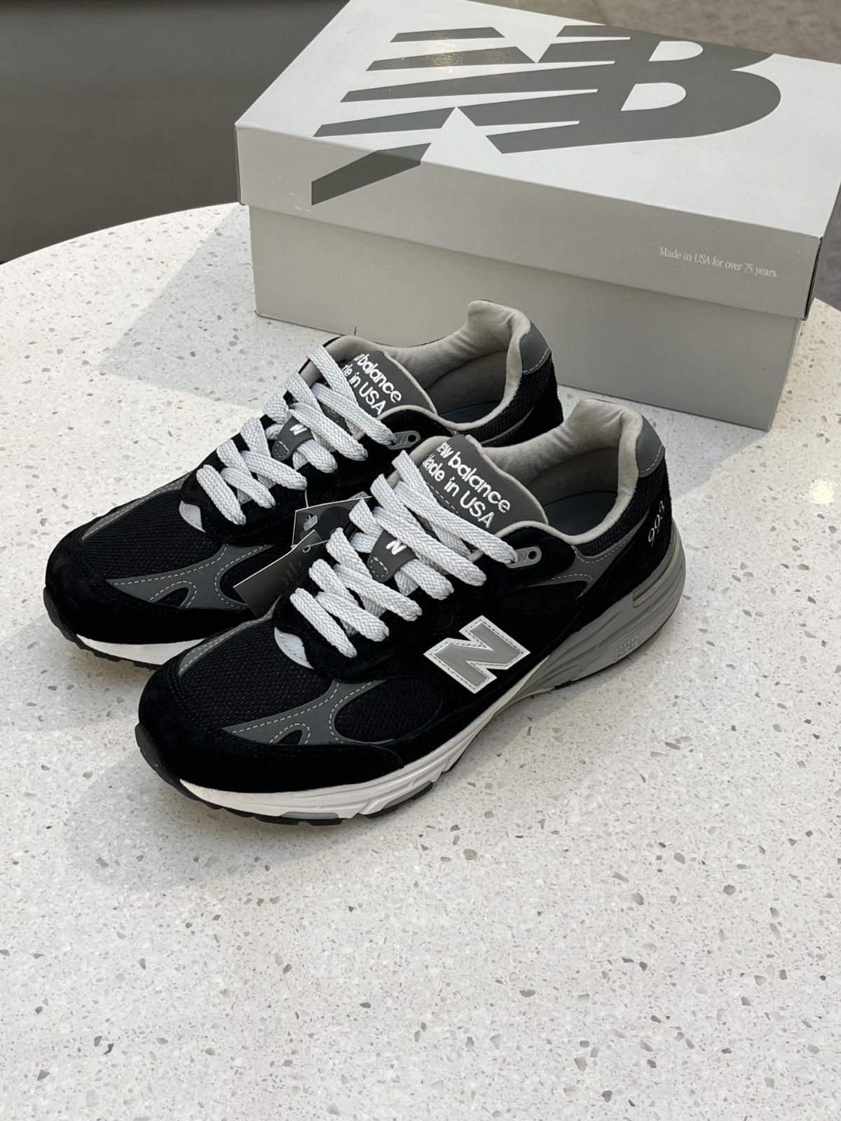 New Balance 993 "Black" ニューバランス 993 "ブラック"