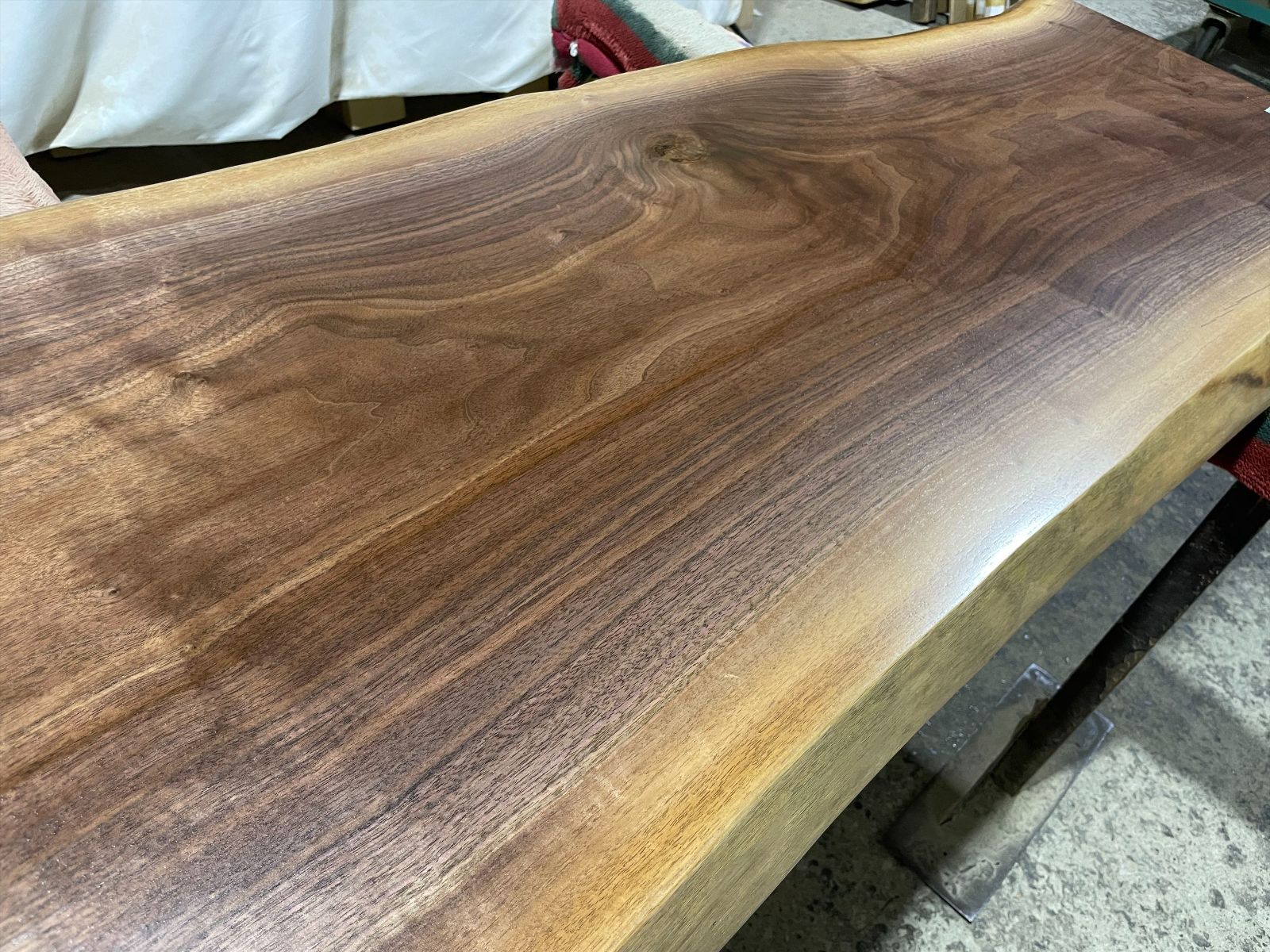 ダイニングテーブル