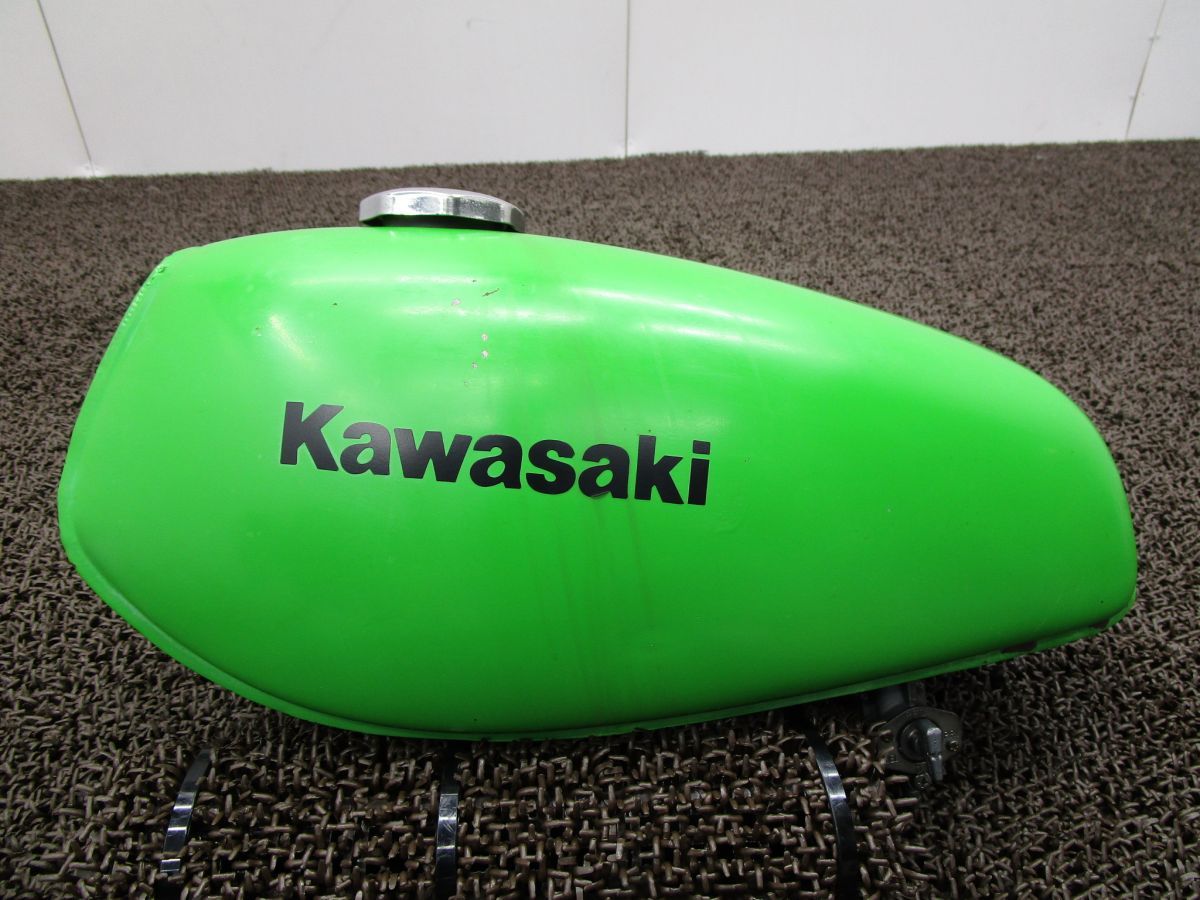 KE125 ガソリンタンク