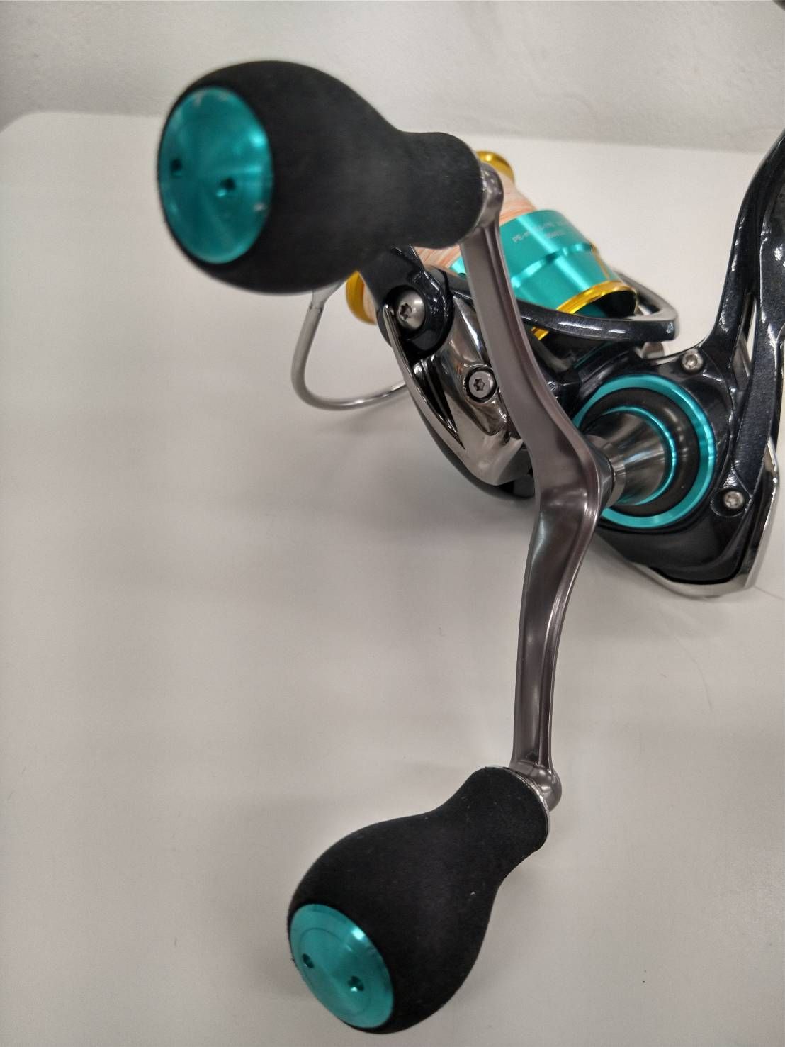 ダイワ17エメラルダスMX Amazon | ダイワ(DAIWA) スピニングリール 17 エメラルダスMX