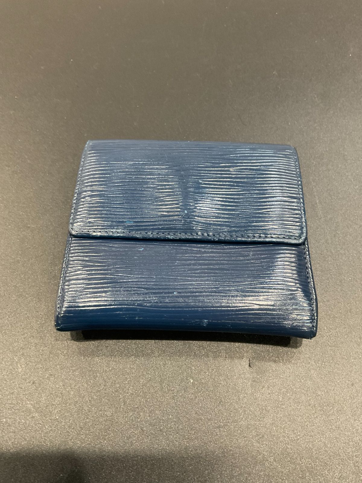 ルイヴィトン エピ 財布 B25080133