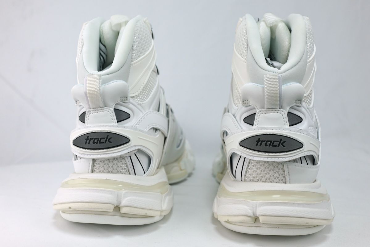 BALENCIAGA バレンシアガ Track Hike ハイカット スニーカー 新色【BALENCIAGA】トラック ハイカット TRACK HIKE スニーカー