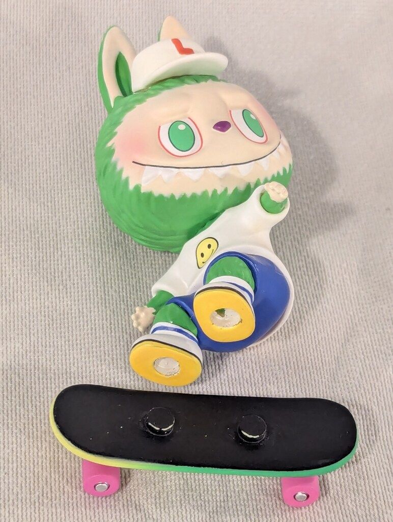 POPMART × HOW2WORK 【LABUBU Skateborders】 POP MART x HOW2WORK LABUBU Skateboarders Limited Art Toy | eBay
