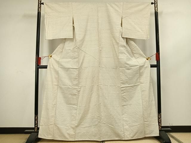 平和屋着物▽上質な紬　単衣　十字絣　正絹　逸品　AAAV8441fy 平和屋着物▽上質な紬 単衣 十字絣 正絹 逸品 AAAV8441fy - メルカリ