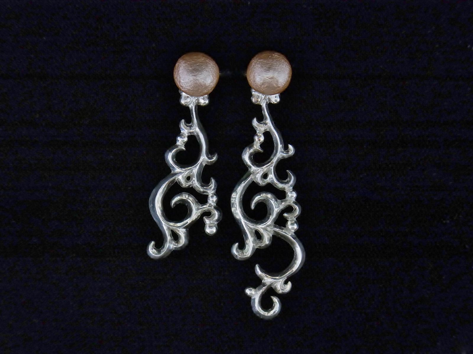 本翡翠 k18天然ダイヤモンド濃い紫花咲冨貴平安玉璧ネックレストップ