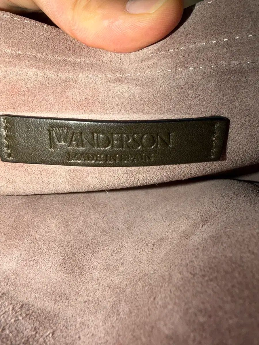 Jw アンダーソン ピアッシングショルダーバッグ DECORATOM_COM_BR