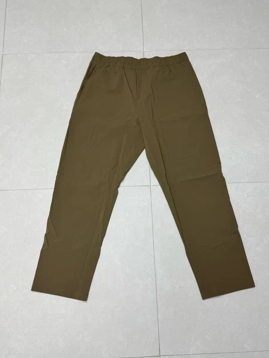 lululemon ルルレモン リラックスフィット ストレッチ パンツ