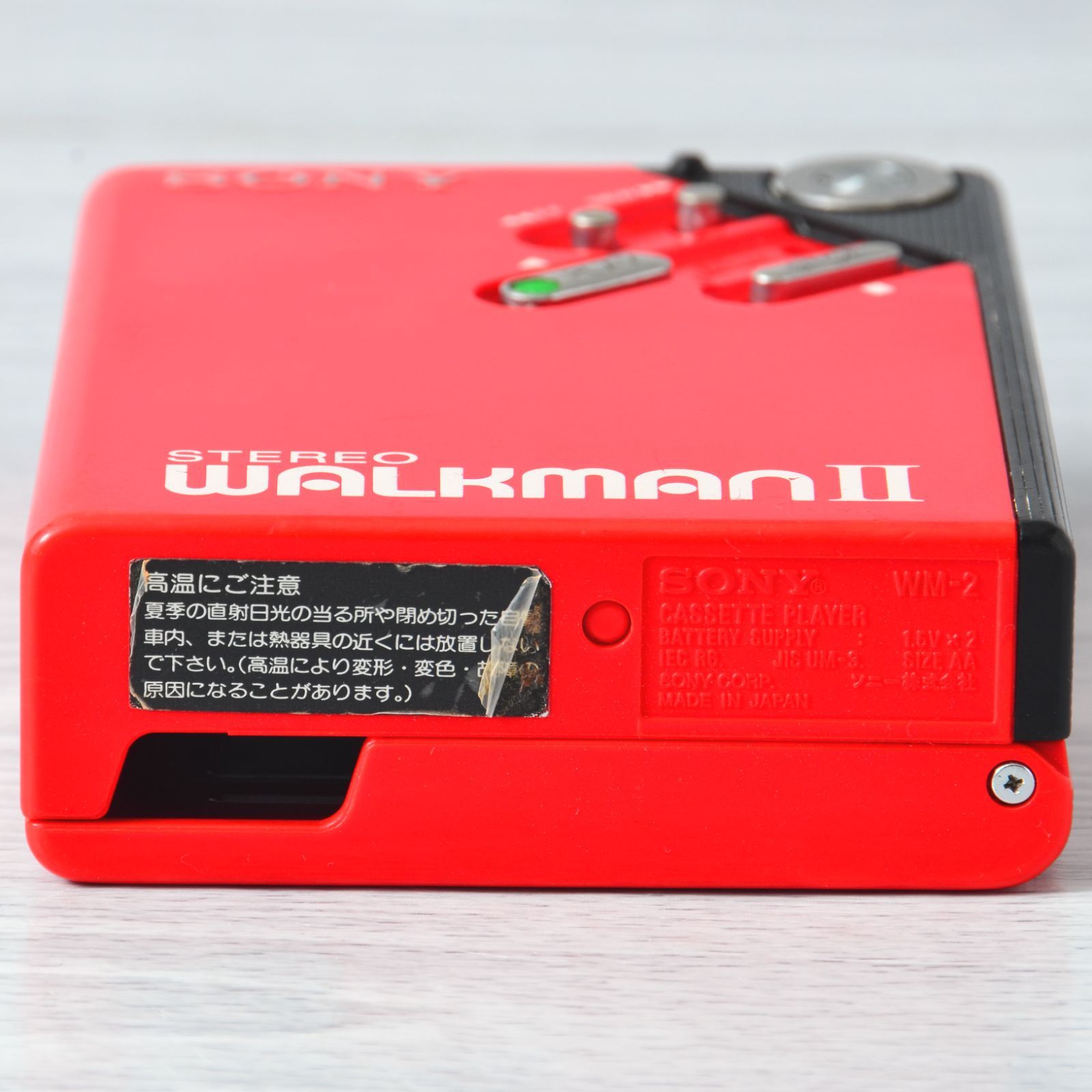 SONY WALKMAN WM-2 カセットウォークマン 赤 整備済 TY362 SONY WALKMAN WM-2 カセットウォークマン レッド 整備済 TY362