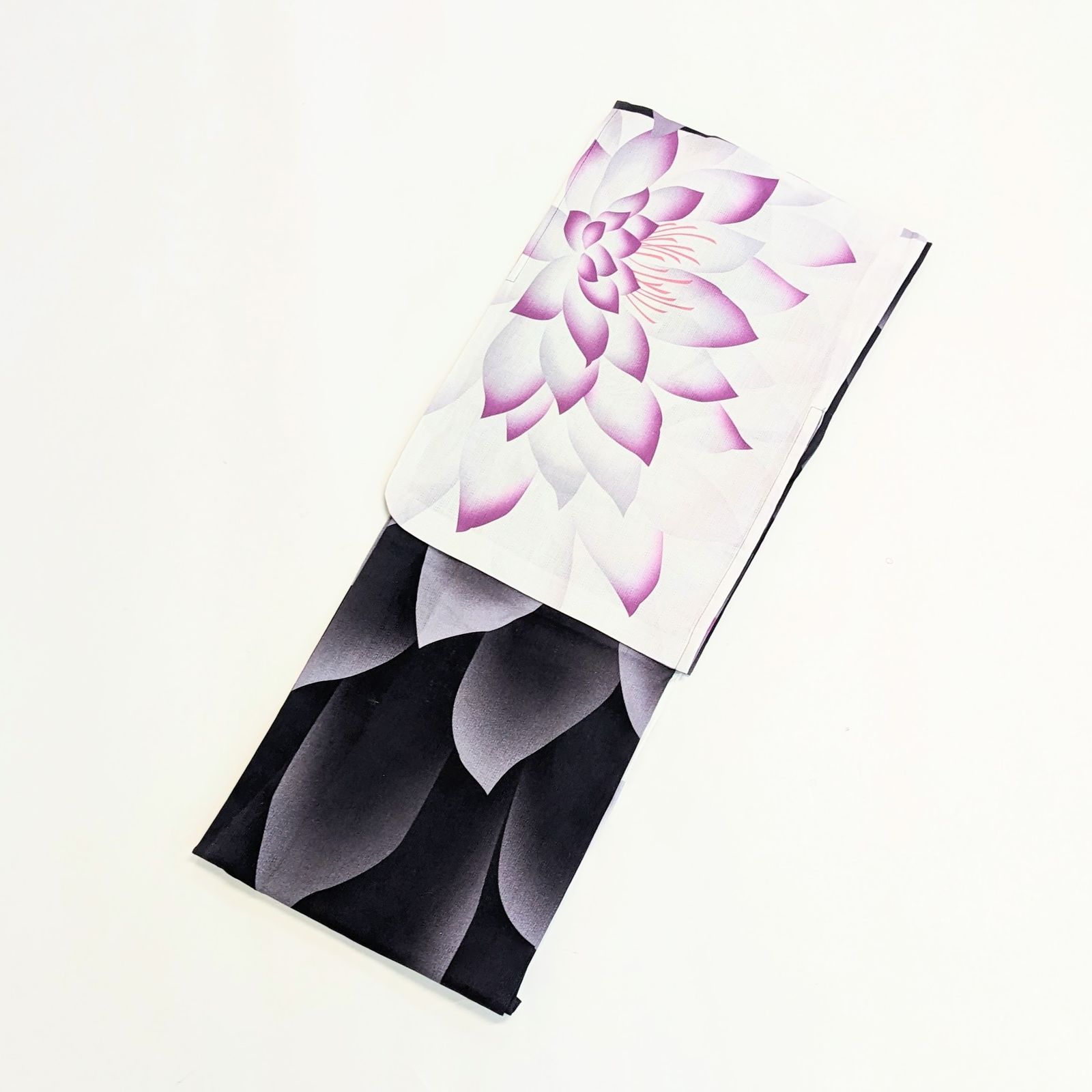 絵羽 浴衣 白 紫 黒 大花 モダン フリーサイズ レディース y89 - 和装