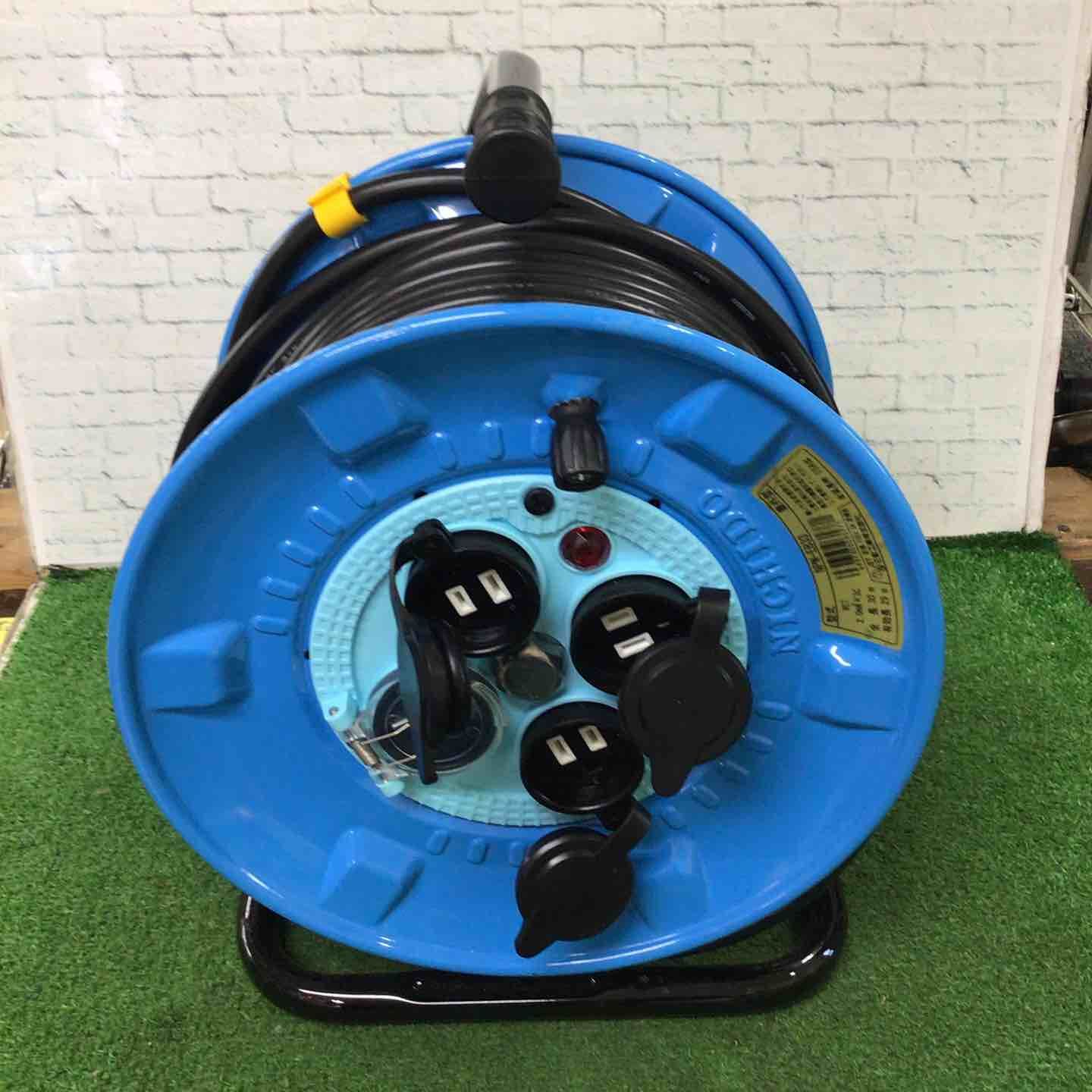 未使用品】日動 コードリール30m NPW－EB33