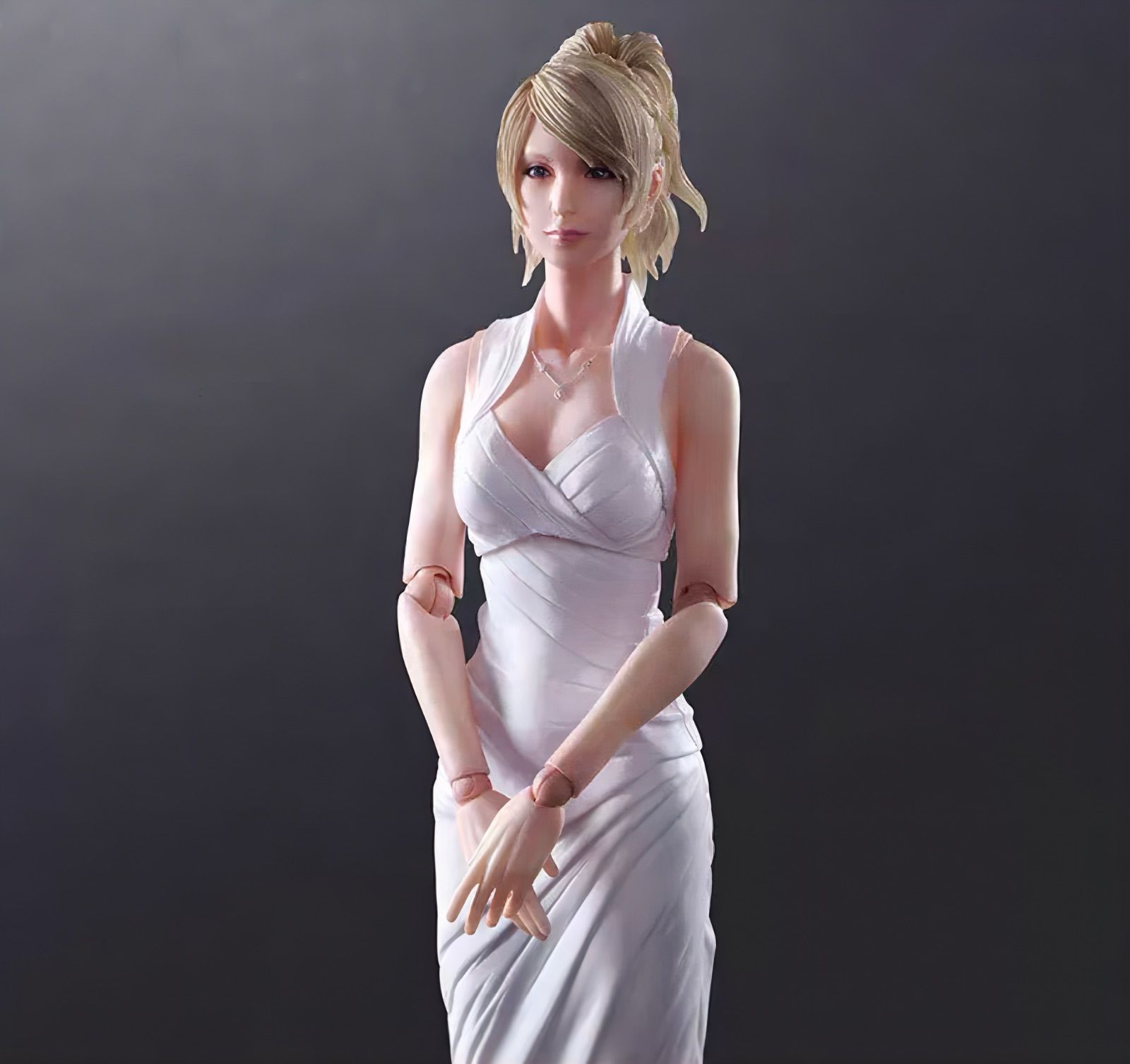 1/6 アクションフィギュア FF15 ルナフレーナ・ノックス