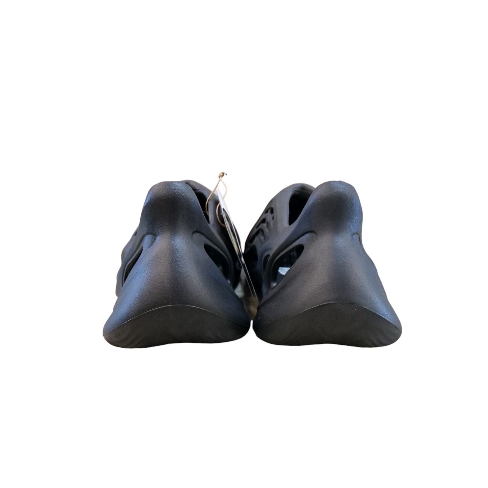 YZY FOAM RNR ブラック イージーフォームランナー Adidas yeezy foam