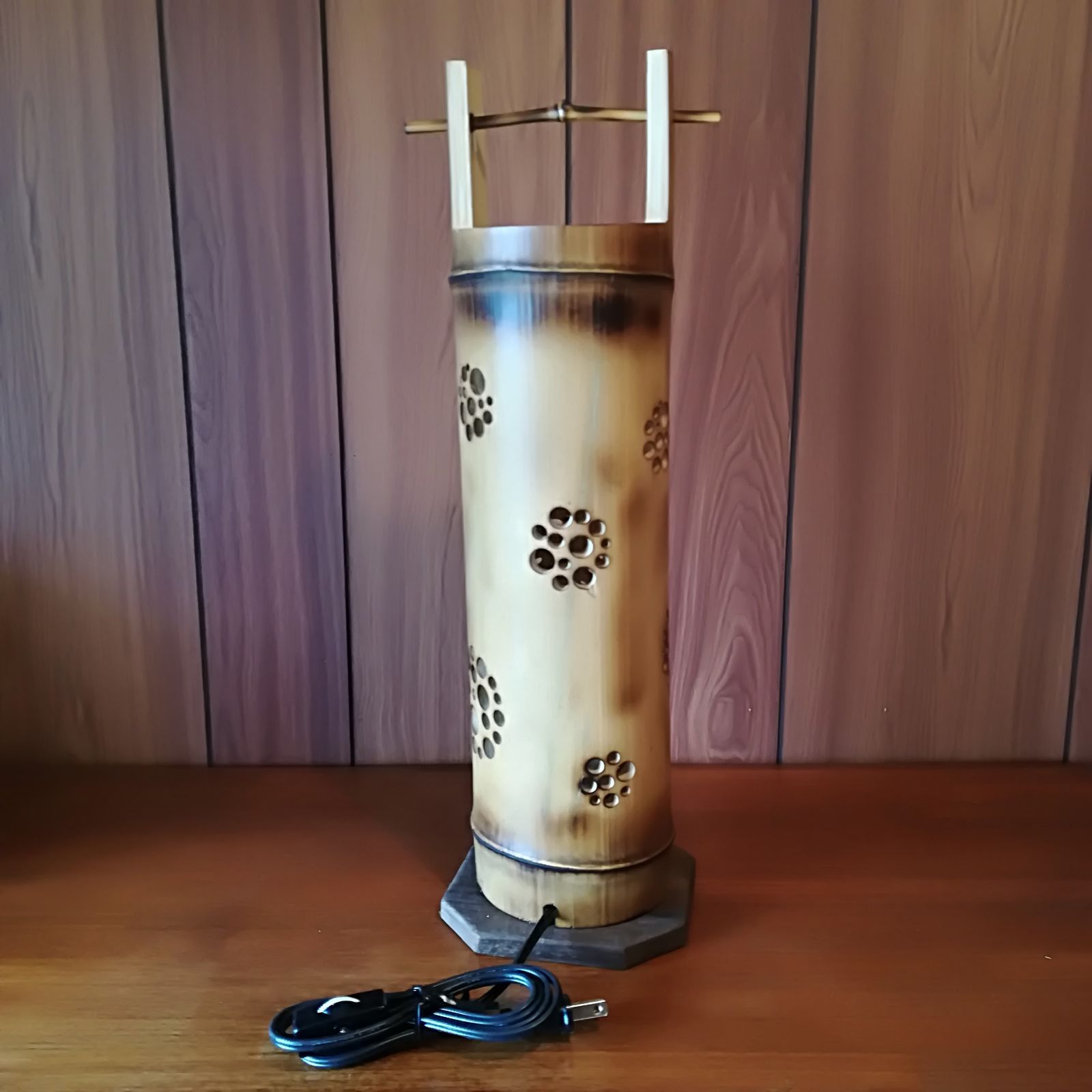 癒し灯火 竹灯籠 No23118 (太 ≒11㎝ )