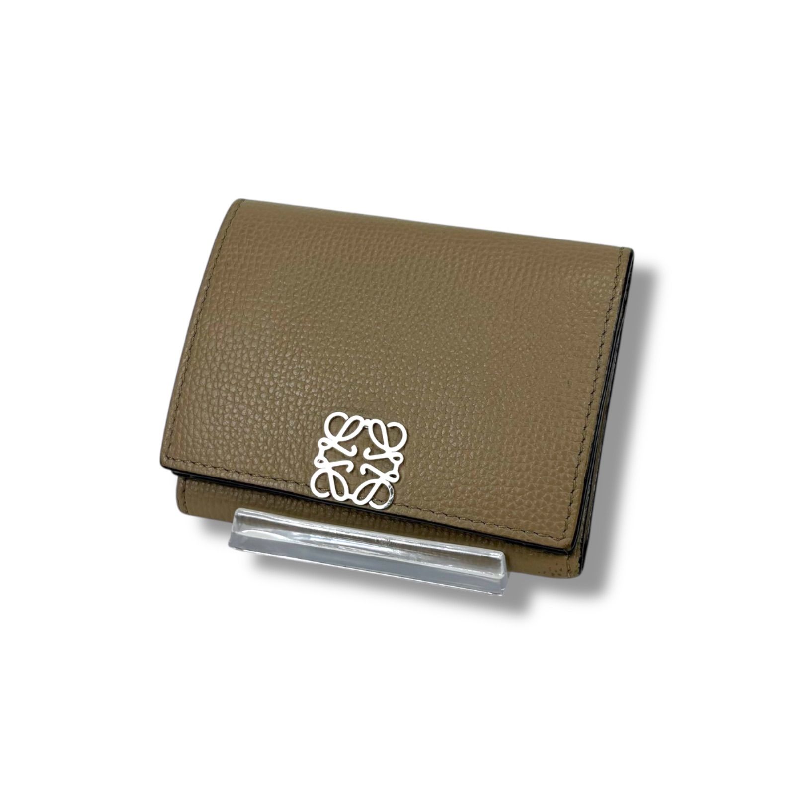 ロエベ トライフォールド バーティカルウォレット 三つ折り 財布 アナグラム LOEWE 財布 三つ折り アナグラム バーティカル トリフォルド