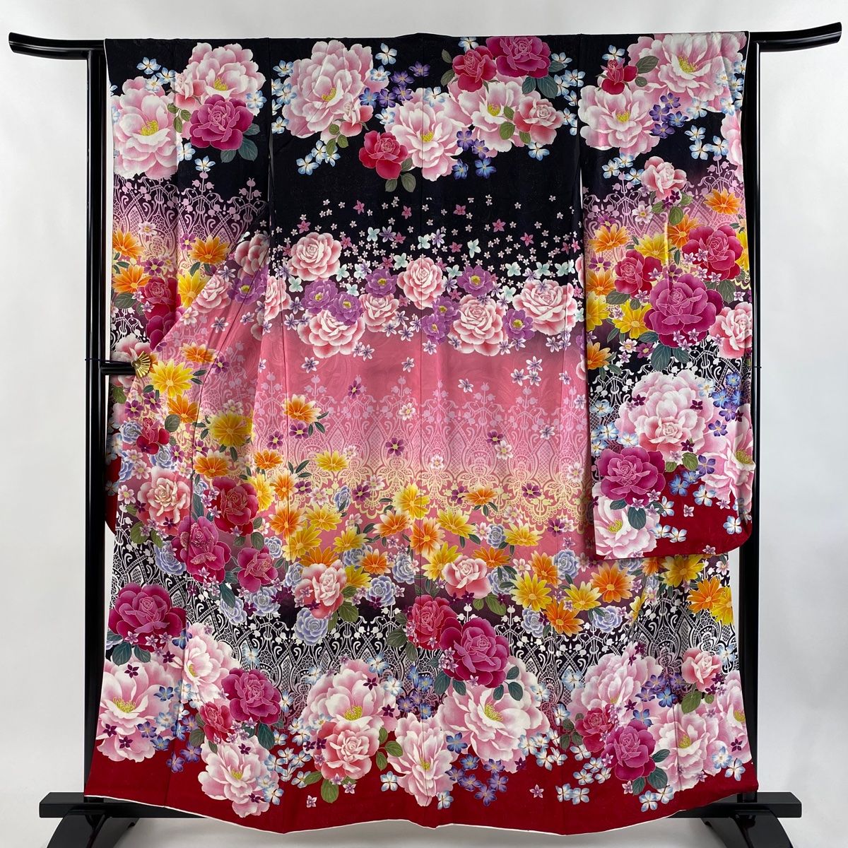 振袖 身丈160cm 裄丈63cm S 袷 薔薇 草花 銀通し ラメ 黒 正絹