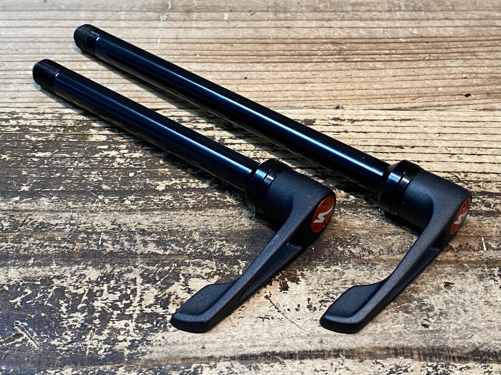 JJ412 スペシャライズド SPECIALIZED 12x100x142mm スルーアクスル 前後セット