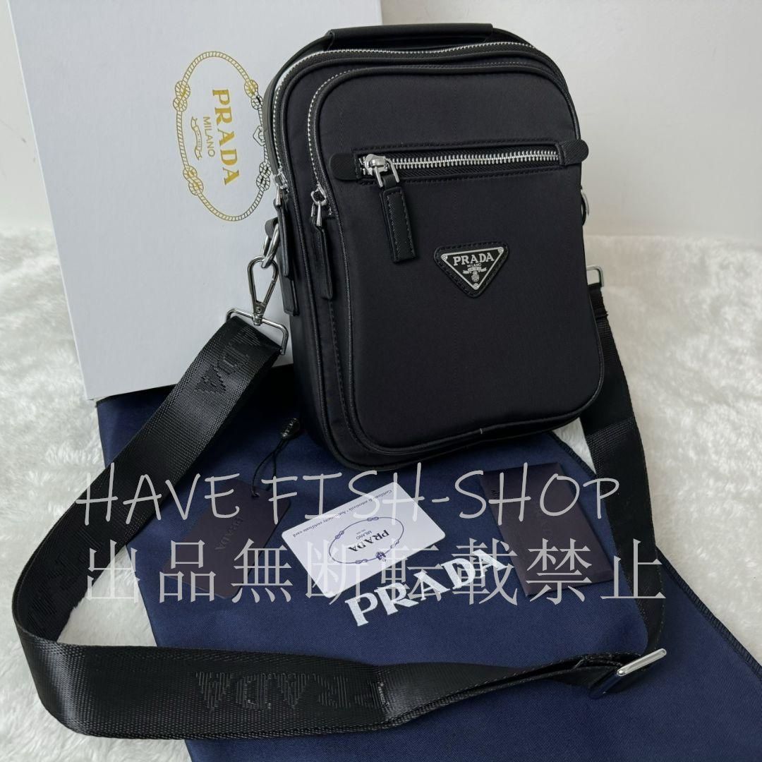 箱付き✨】PRADA プラダ製の革製カメラバッグ ショルダーバッグ