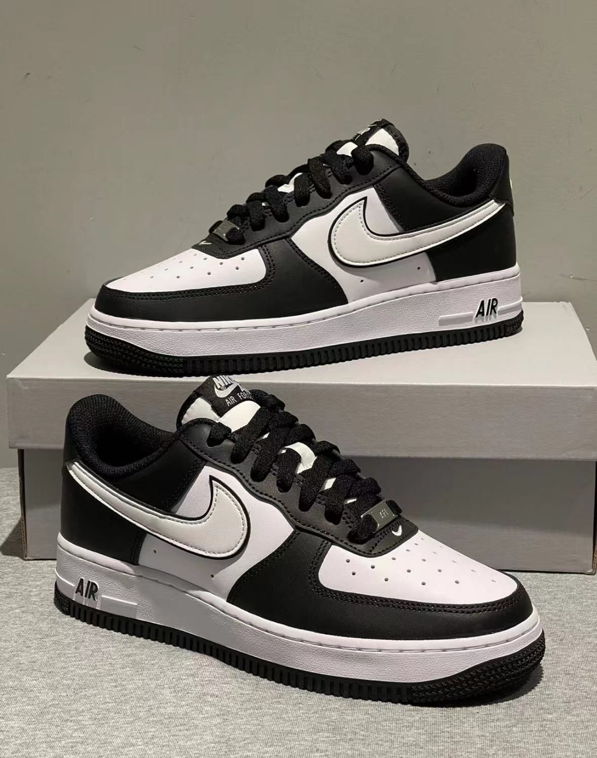 新品未使用 箱付 NIKE ナイキ エアフォース1 スニーカー メンズ AIR FORCE 1 07 ブラック 黒 DV0788-001