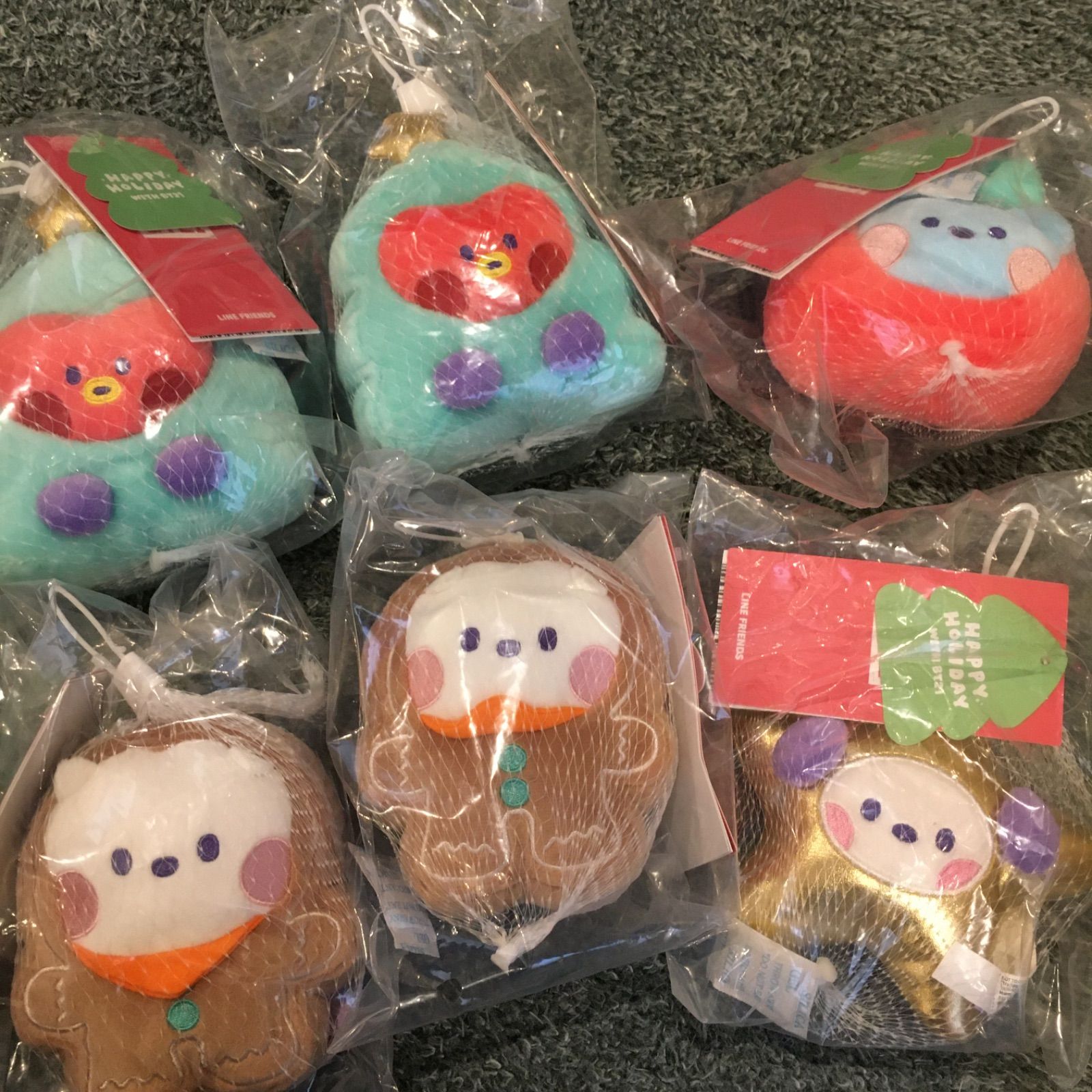 BT21 BABY ホリデー オーナメント ぬいぐるみ クリスマス BTS 新品