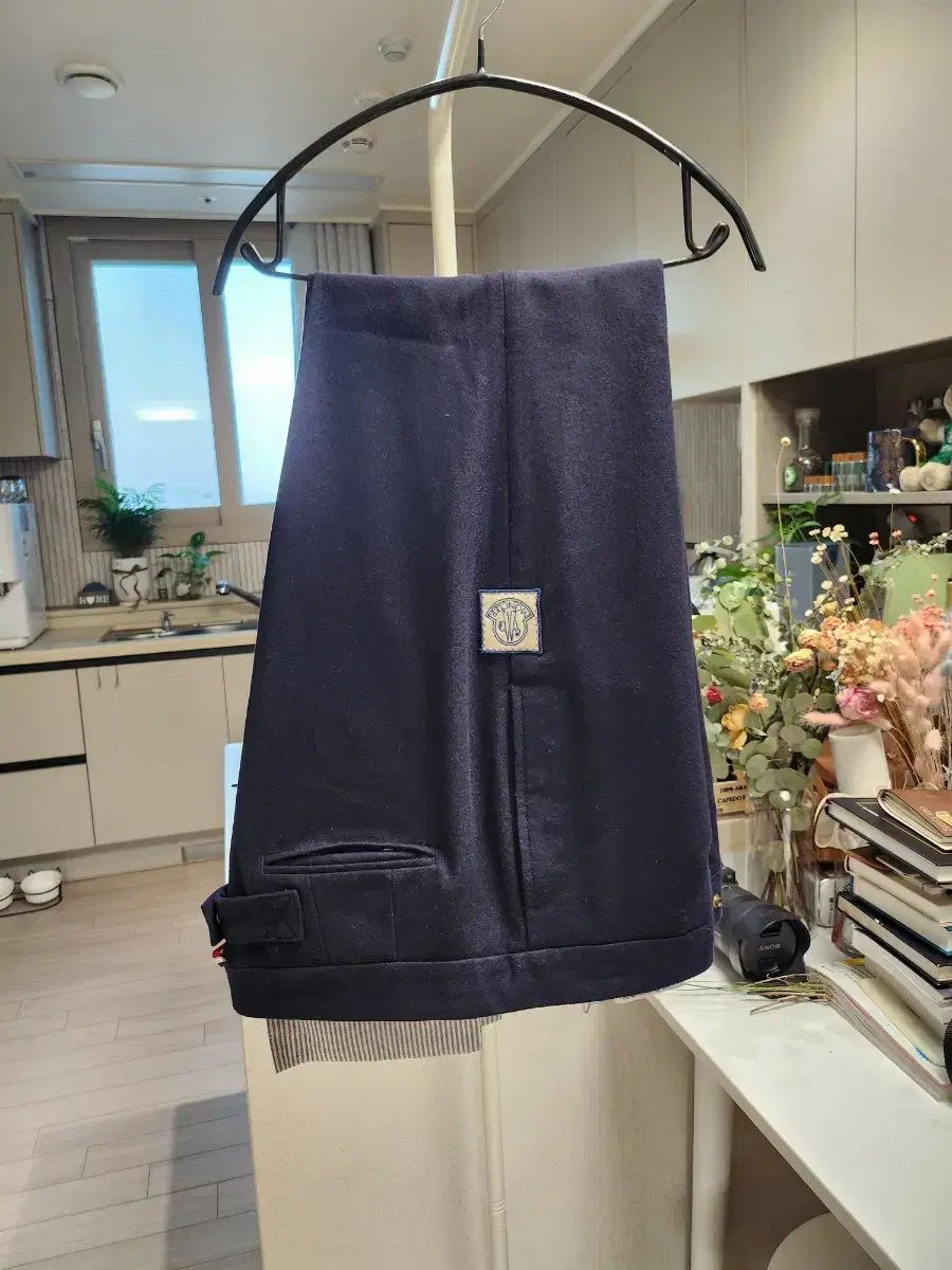 MONCLER(モンクレール) ウールパンツ