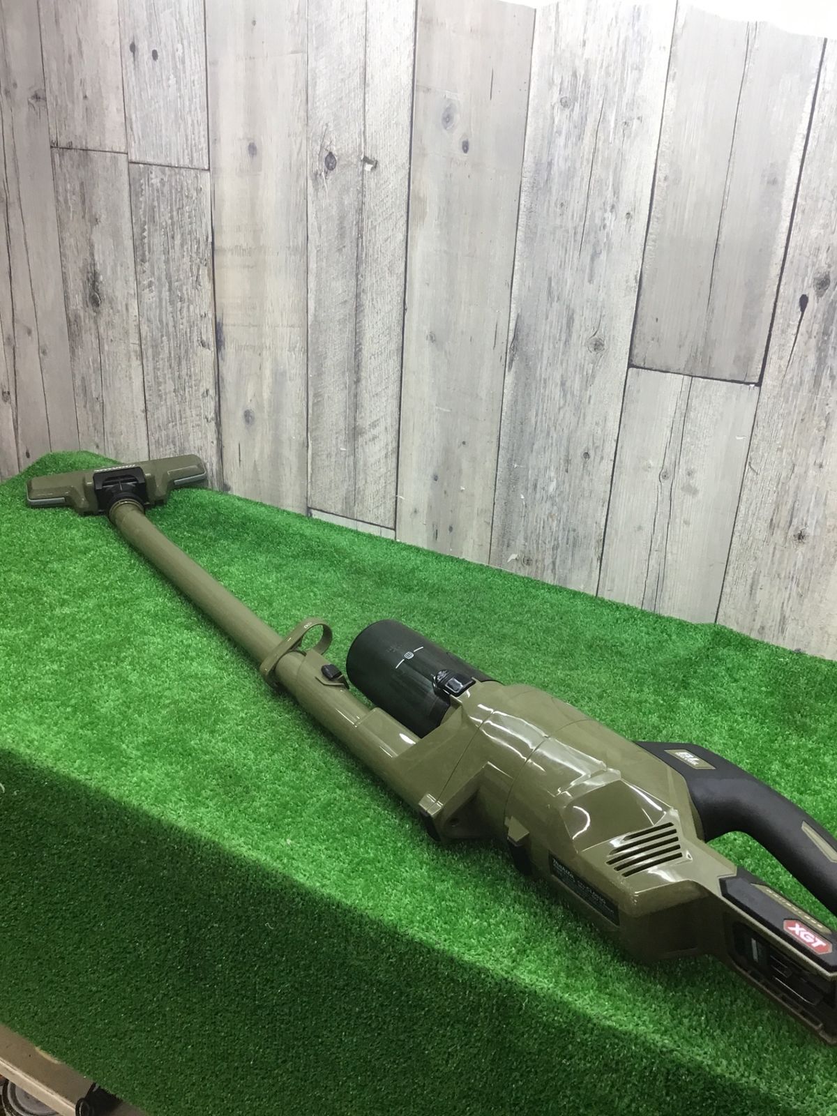 中古品 □ makita コードレスクリーナー CL003GZO □ O □ ITB4HQOJPO6F