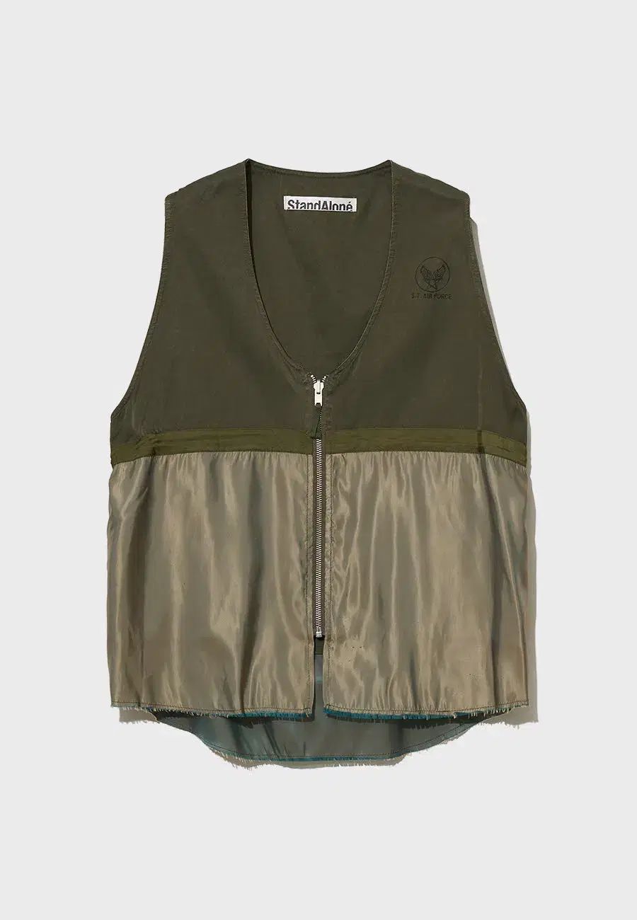 STANDALONE vest