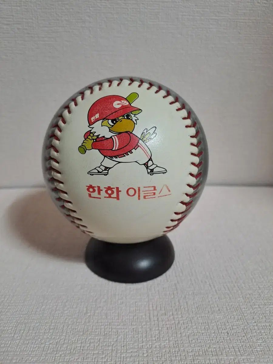 Hanwhae Eagles ハンファ イーグルス グ デソン サインボール ボール 野球ボール 中型球体 プロ野球