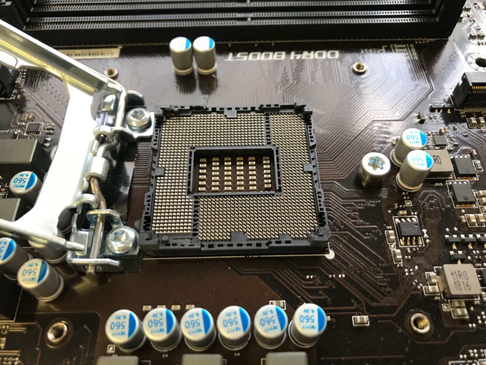 マザーボード/MSI Z370-S01/IOパネル付き/送料無料 マザーボード/MSI Z370-S01/IOパネル付き/送料無料 - メルカリ