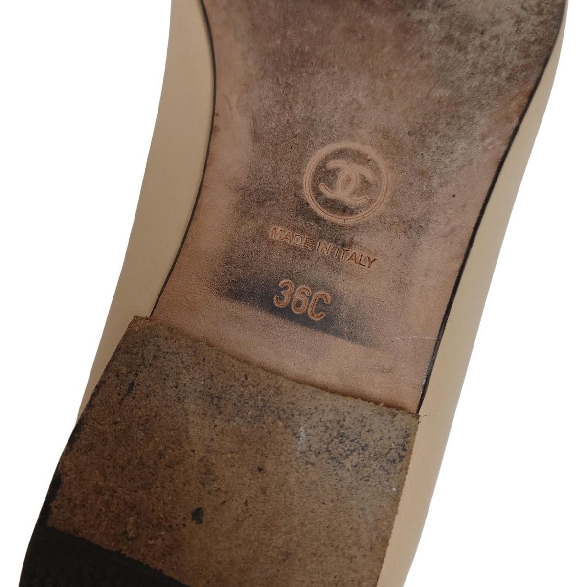 G02819 ベージュ×黒