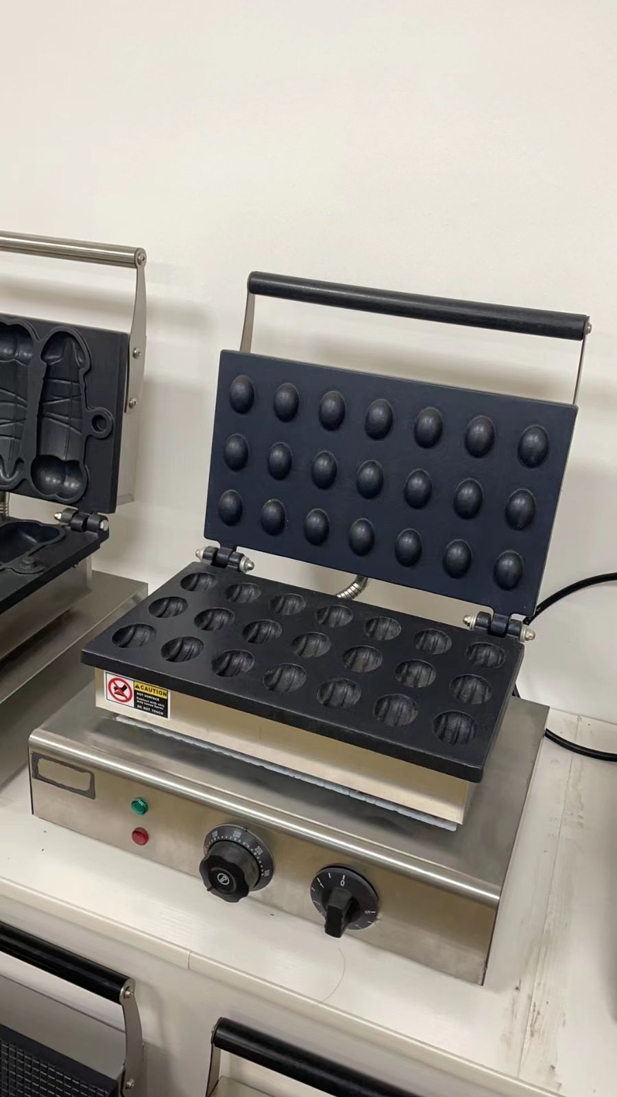 U280-3 象印 ミッキー＆ミニー ワッフルメーカー EM-EM25D ミッキー