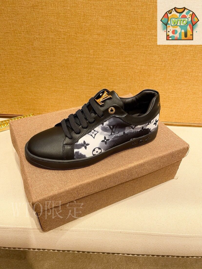 louis vuitton メンズシューズ　新品☆ Louis Vuitton ルイ・ヴィトン メンズ レザー カジュアル