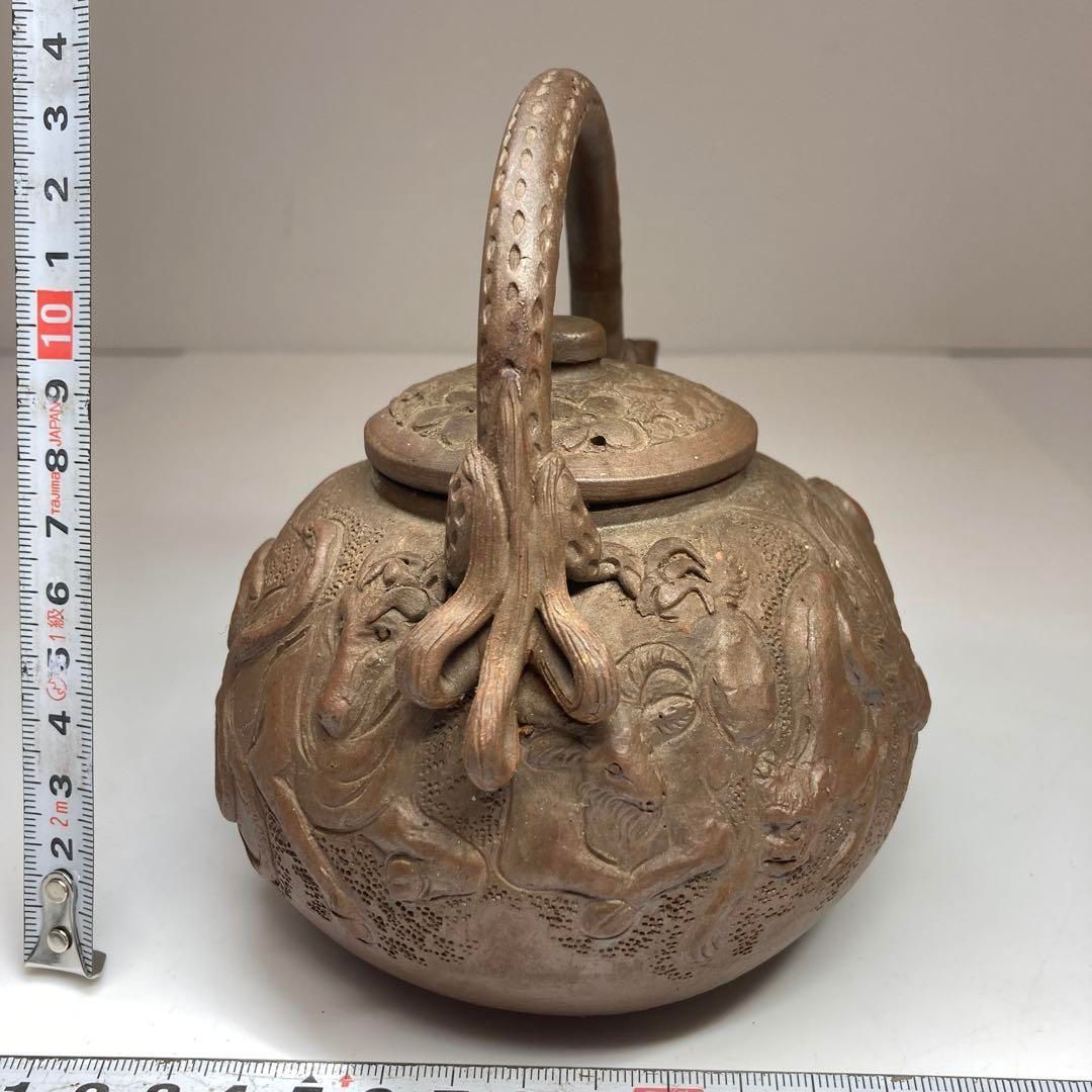 極上手　萬古焼　十二支急須　横幅約14.5㎝　東Y5-1215☆2Fトコチ 極上手 萬古焼 十二支急須 横幅約14.5㎝ 東Y5-1215☆2Fトコチ