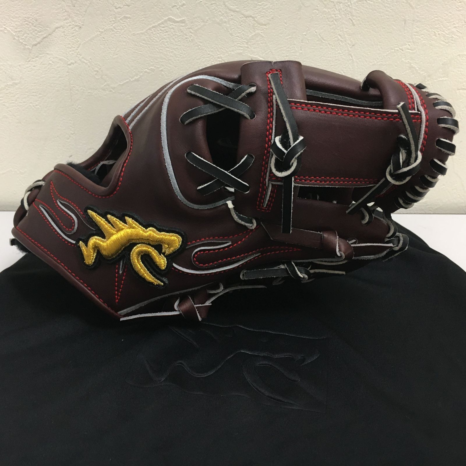 GLOVE STUDIO RYU 内野手用グローブ 三沢店58】GLove Studio Ryu 野球グローブ 内野手用 中古品 現状