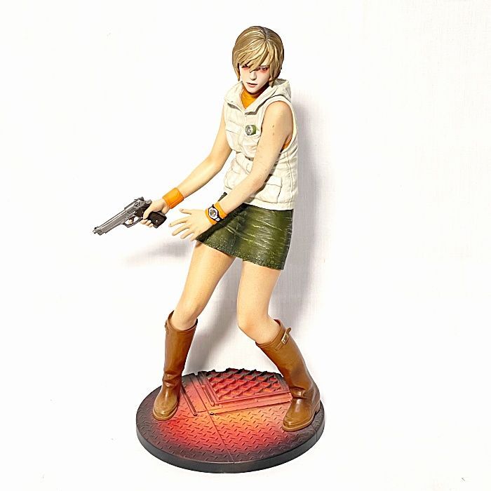 Official Silent Hill 3 Heather Mason Limited Edition Statue